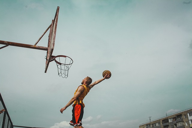 20Bet y las Apuestas en Baloncesto: Cómo Aprovechar al Máximo la Plataforma